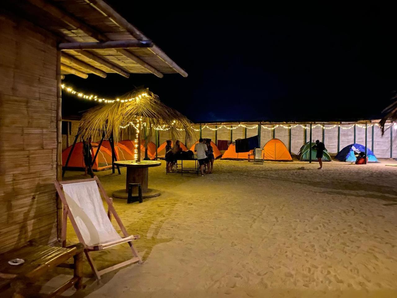 Hotel Pepon Surf Camp Máncora Exterior foto