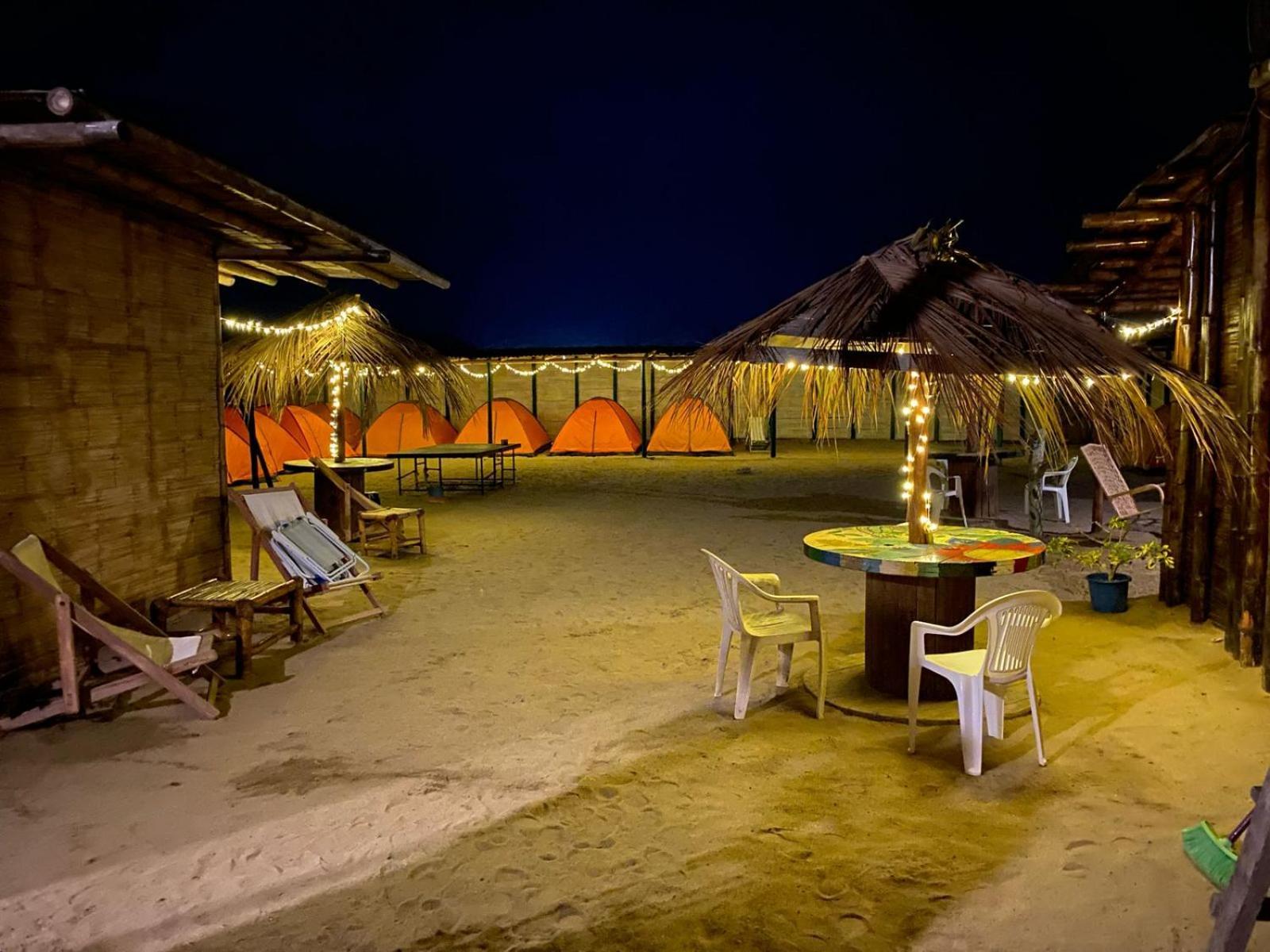 Hotel Pepon Surf Camp Máncora Exterior foto